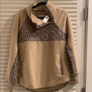 Abercrombie side button fleece